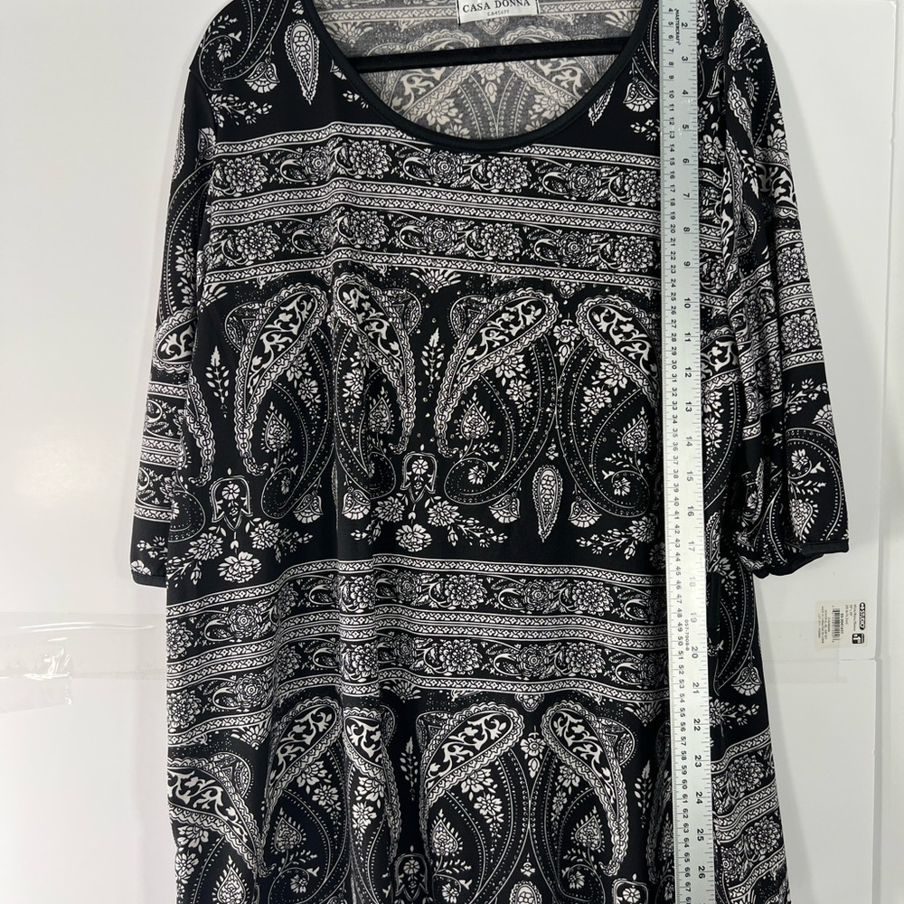 Black and White Paisley Blouse - Picture 5 of 10